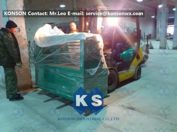 Custom Double Rack Drive Hexagonal Wire Netting Machine For Water Conservancy